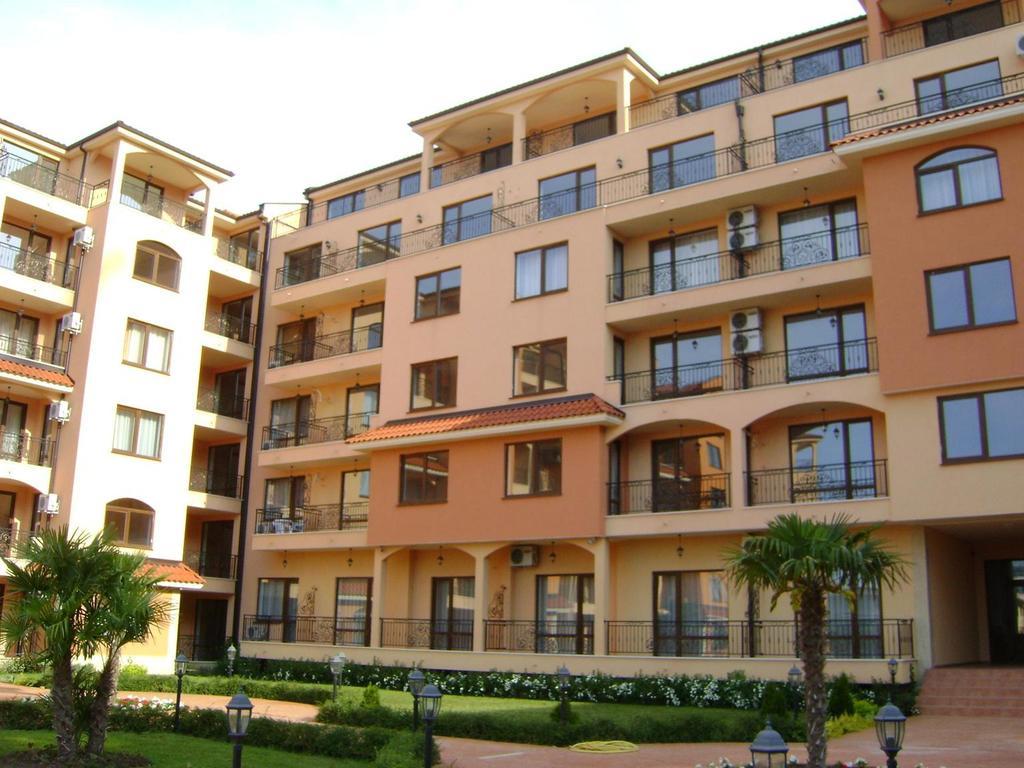 Menada Diamant Apartments Солнечный берег Экстерьер фото